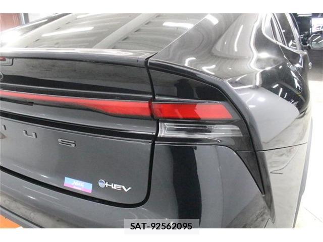 Toyota PRIUS 2023-02 8876713-16