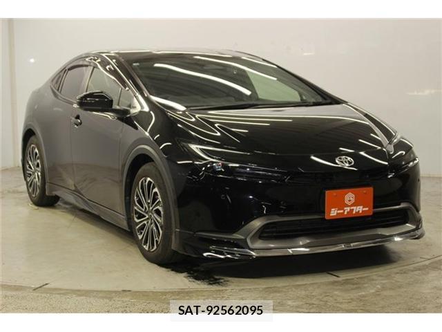 Toyota PRIUS 2023-02 8876713-2