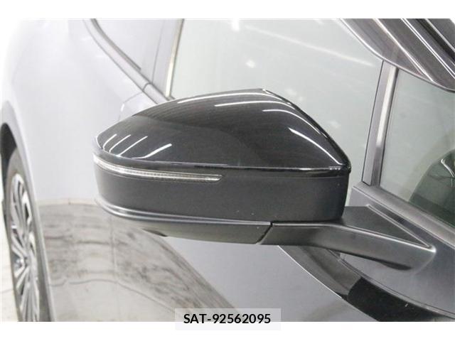Toyota PRIUS 2023-02 8876713-9