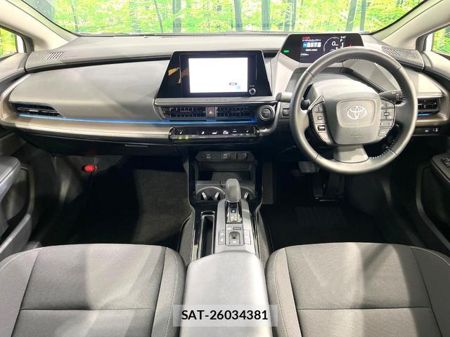 Toyota PRIUS 2025-02 8877009-1