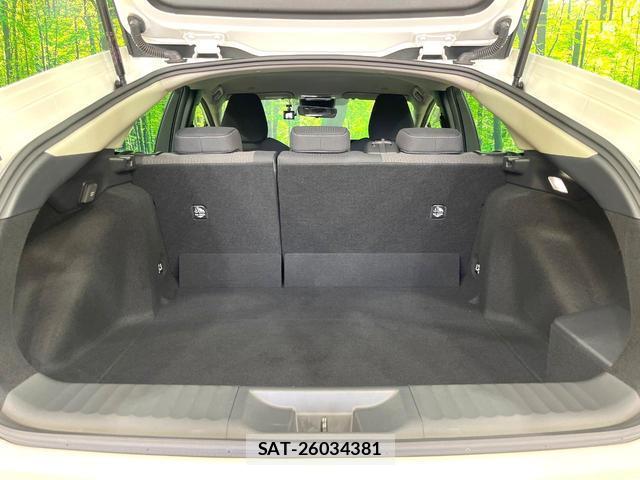 Toyota PRIUS 2025-02 8877009-11