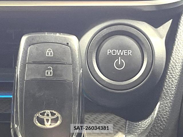 Toyota PRIUS 2025-02 8877009-19