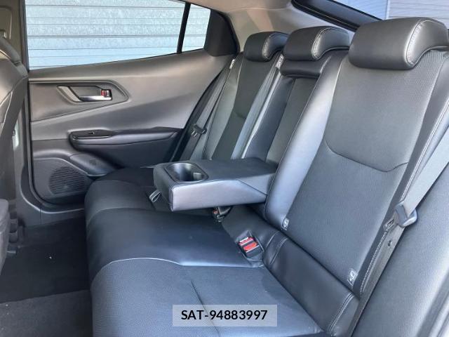 Toyota PRIUS 2023-09 8877017-5