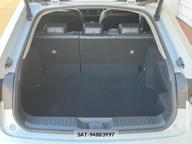 Toyota PRIUS 2023-09 8877017-6
