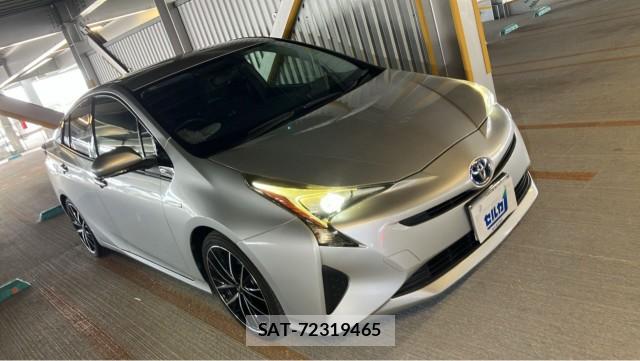 Toyota PRIUS 2016-12 8877192-11