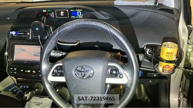 Toyota PRIUS 2016-12 8877192-16