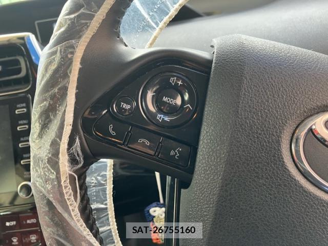 Toyota PRIUS 2021-08 8877400-14