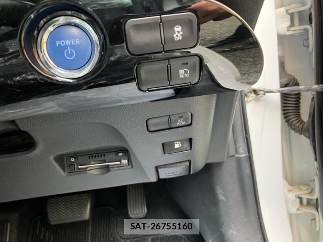 Toyota PRIUS 2021-08 8877400-8