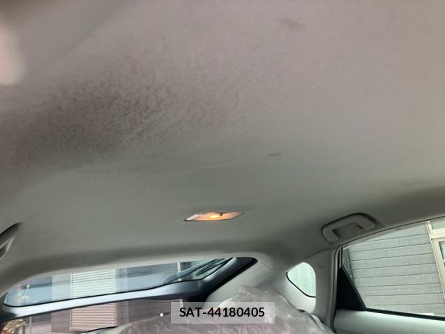 Toyota PRIUS 2014-10 8877415-8