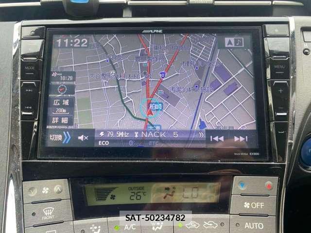 Toyota PRIUS 2014-12 8877486-12