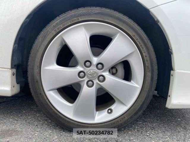 Toyota PRIUS 2014-12 8877486-18