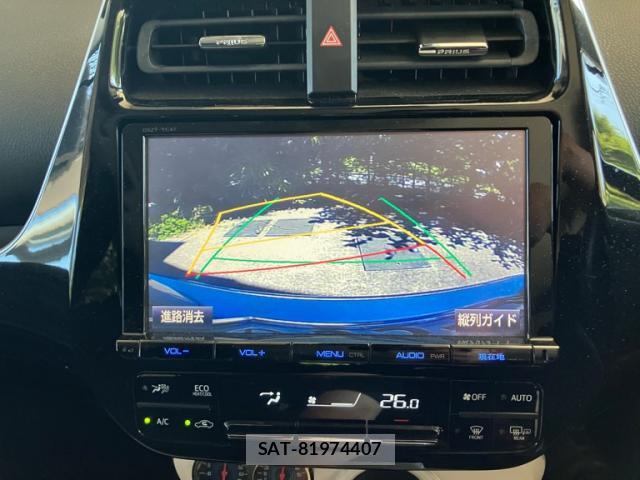 Toyota PRIUS 2016-06 8877543-18
