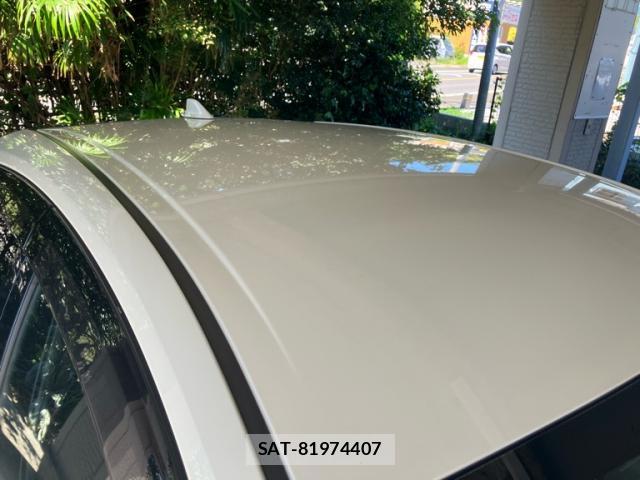 Toyota PRIUS 2016-06 8877543-3