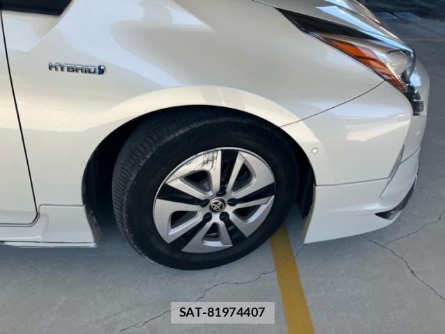 Toyota PRIUS 2016-06 8877543-4