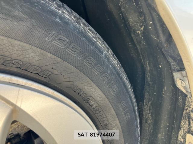 Toyota PRIUS 2016-06 8877543-5