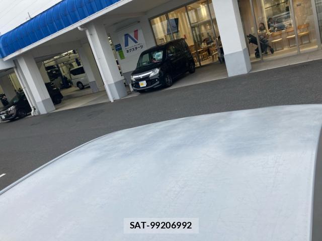 Toyota PRIUS 2009-10 8877565-12