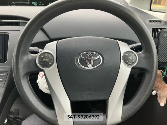 Toyota PRIUS 2009-10 8877565-8