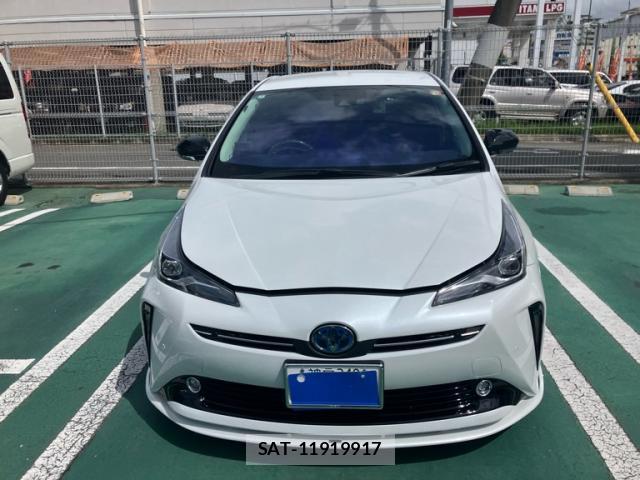 Toyota PRIUS 2022-07 8877589-1