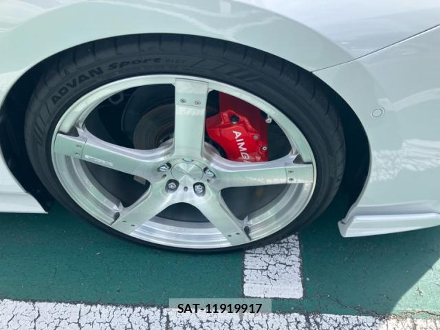 Toyota PRIUS 2022-07 8877589-13