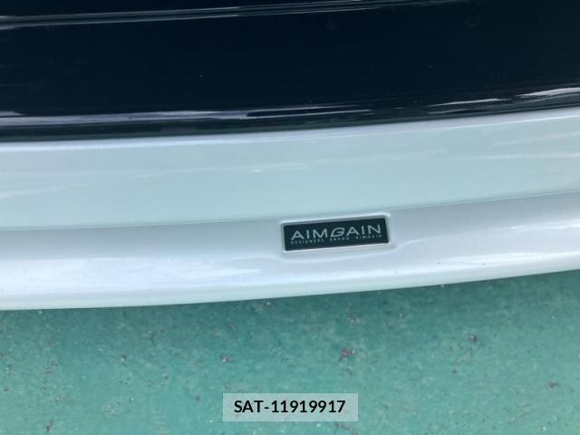 Toyota PRIUS 2022-07 8877589-7