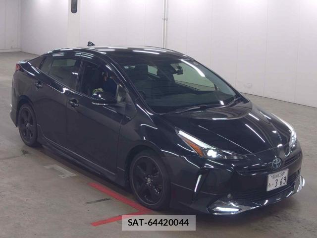 Toyota PRIUS 2022-08 8877776-0