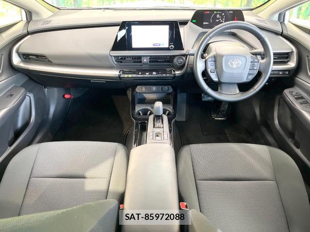 Toyota PRIUS 2023-07 8878031-1