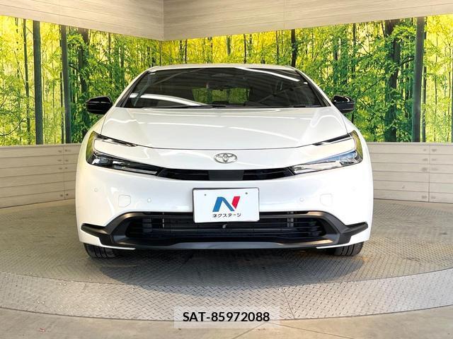 Toyota PRIUS 2023-07 8878031-13