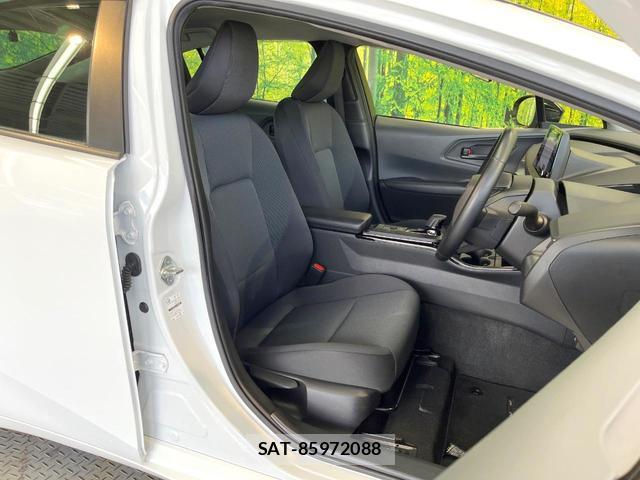 Toyota PRIUS 2023-07 8878031-7