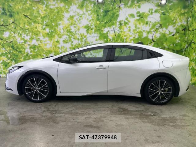 Toyota PRIUS 2023-07 8878054-1