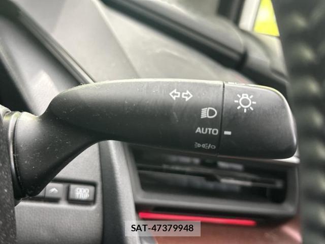 Toyota PRIUS 2023-07 8878054-15
