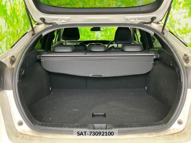 Toyota PRIUS 2016-02 8878112-7