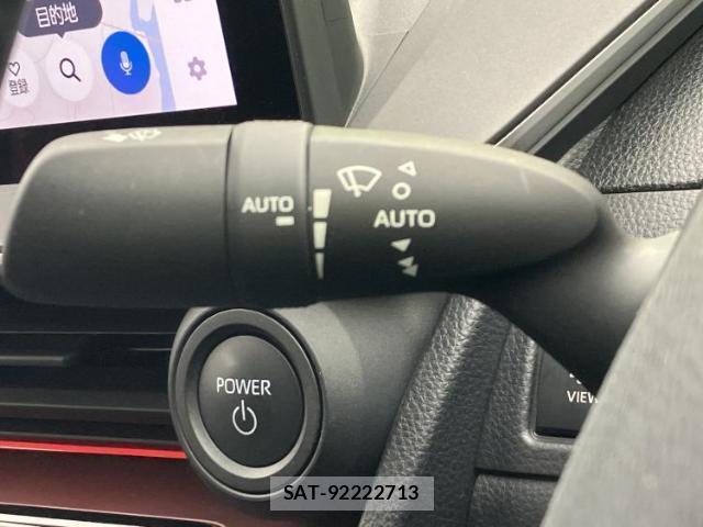 Toyota PRIUS 2023-07 8878120-15