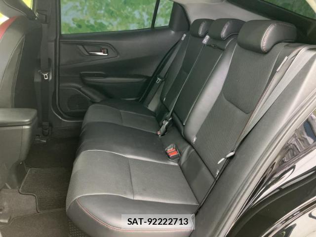 Toyota PRIUS 2023-07 8878120-6