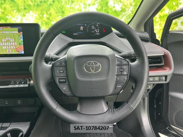 Toyota PRIUS 2023-06 8878159-15