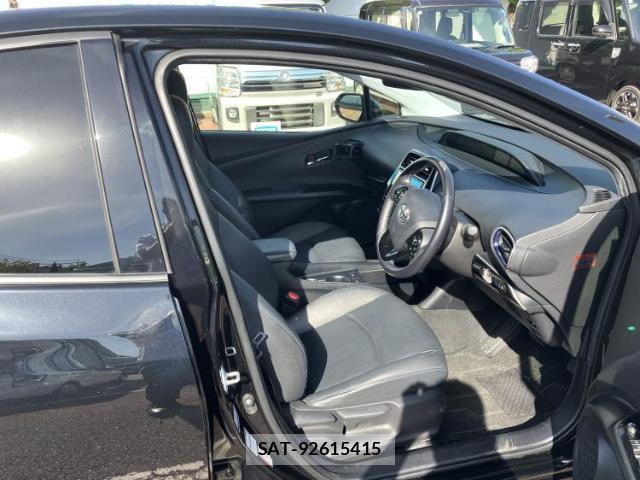 Toyota PRIUS 2019-10 8878161-3