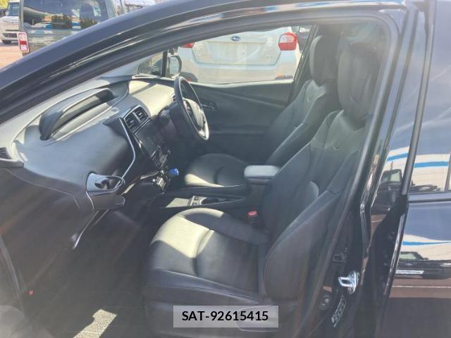 Toyota PRIUS 2019-10 8878161-5