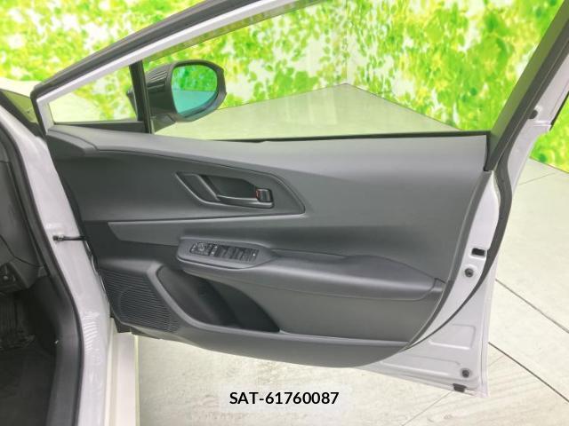 Toyota PRIUS 2023-06 8878180-3