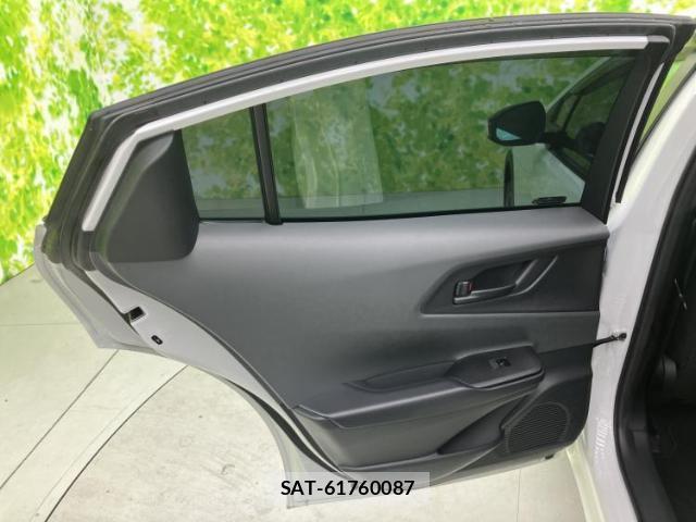 Toyota PRIUS 2023-06 8878180-6