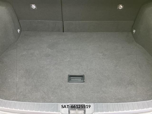 Toyota PRIUS 2016-08 8878258-7