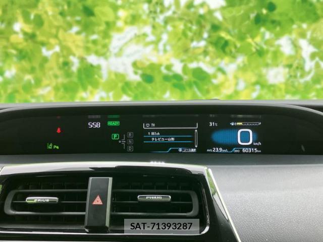 Toyota PRIUS 2019-10 8878278-13