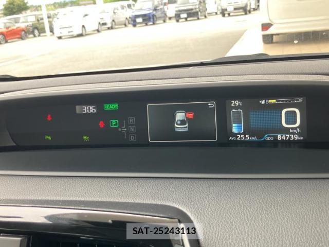 Toyota PRIUS 2019-06 8878295-12