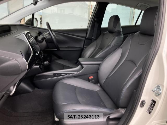 Toyota PRIUS 2019-06 8878295-5