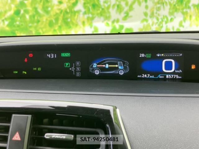 Toyota PRIUS 2019-05 8878300-13