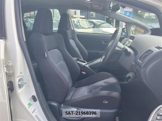 Toyota PRIUS 2014-12 8878313-4
