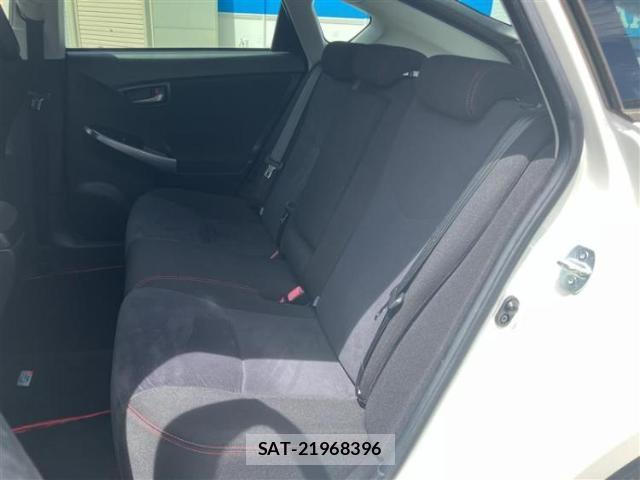 Toyota PRIUS 2014-12 8878313-6
