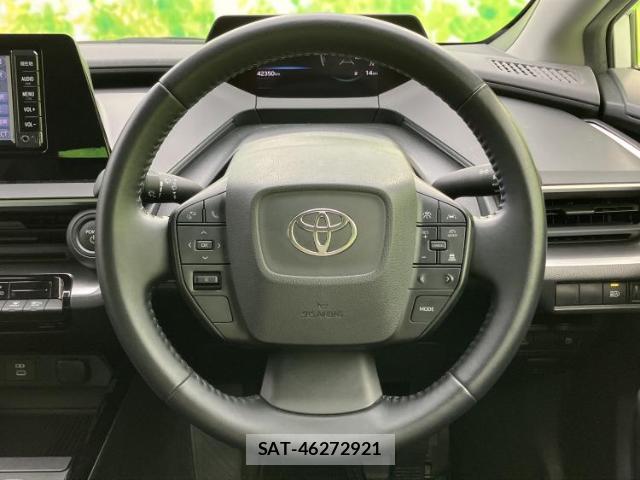 Toyota PRIUS 2023-04 8878319-14