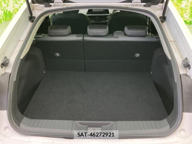 Toyota PRIUS 2023-04 8878319-7
