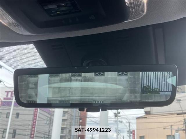 Toyota PRIUS 2023-07 8878389-10