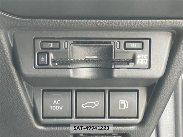 Toyota PRIUS 2023-07 8878389-11