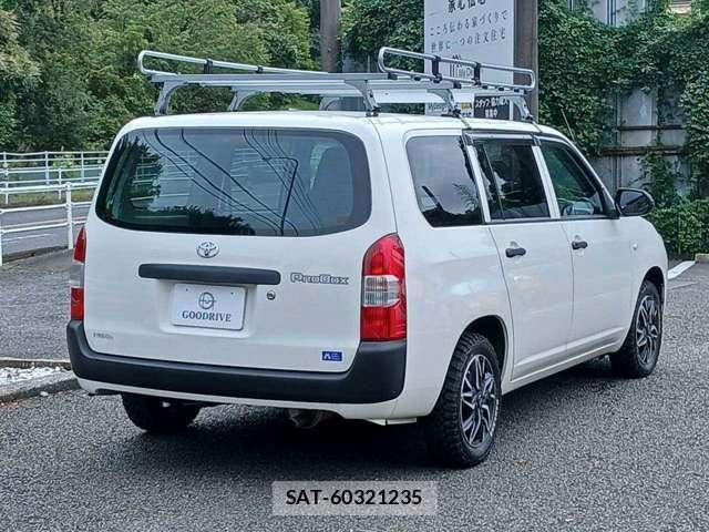 Toyota PROBOX VAN 2021-08 8875980-3